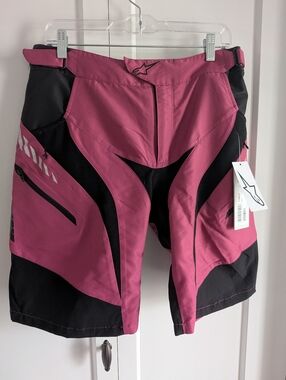 Mountain Bike Short With Padded Insert